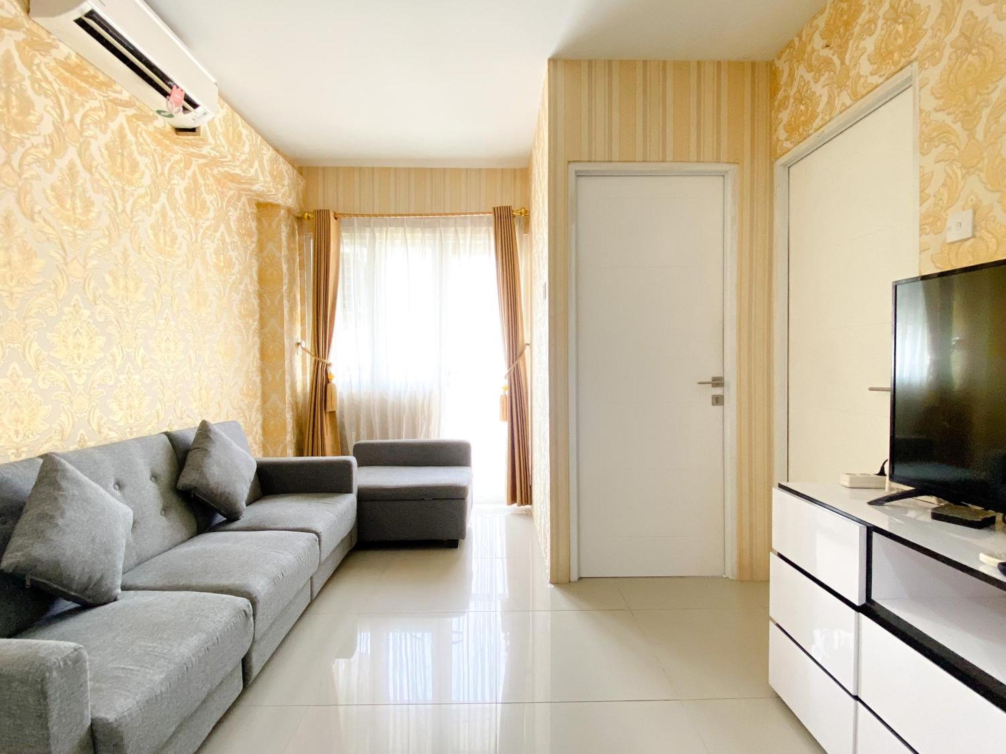 Homey And Comfortable 2br Grand Sentraland By Travelio